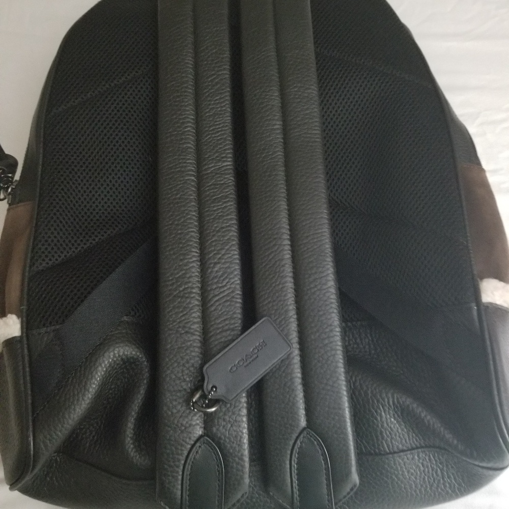 Coach back pack - Picture 2 of 5